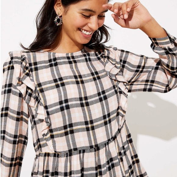 ❌sold❌NWT LOFT Petite Plaid Ruffle Blouse LARGE Petite - Picture 2 of 6